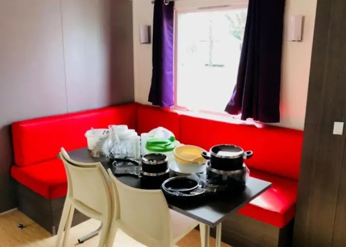Kemping Spacieux Mobil-home 3 Avec Terrasse - Api-1-52-444 *